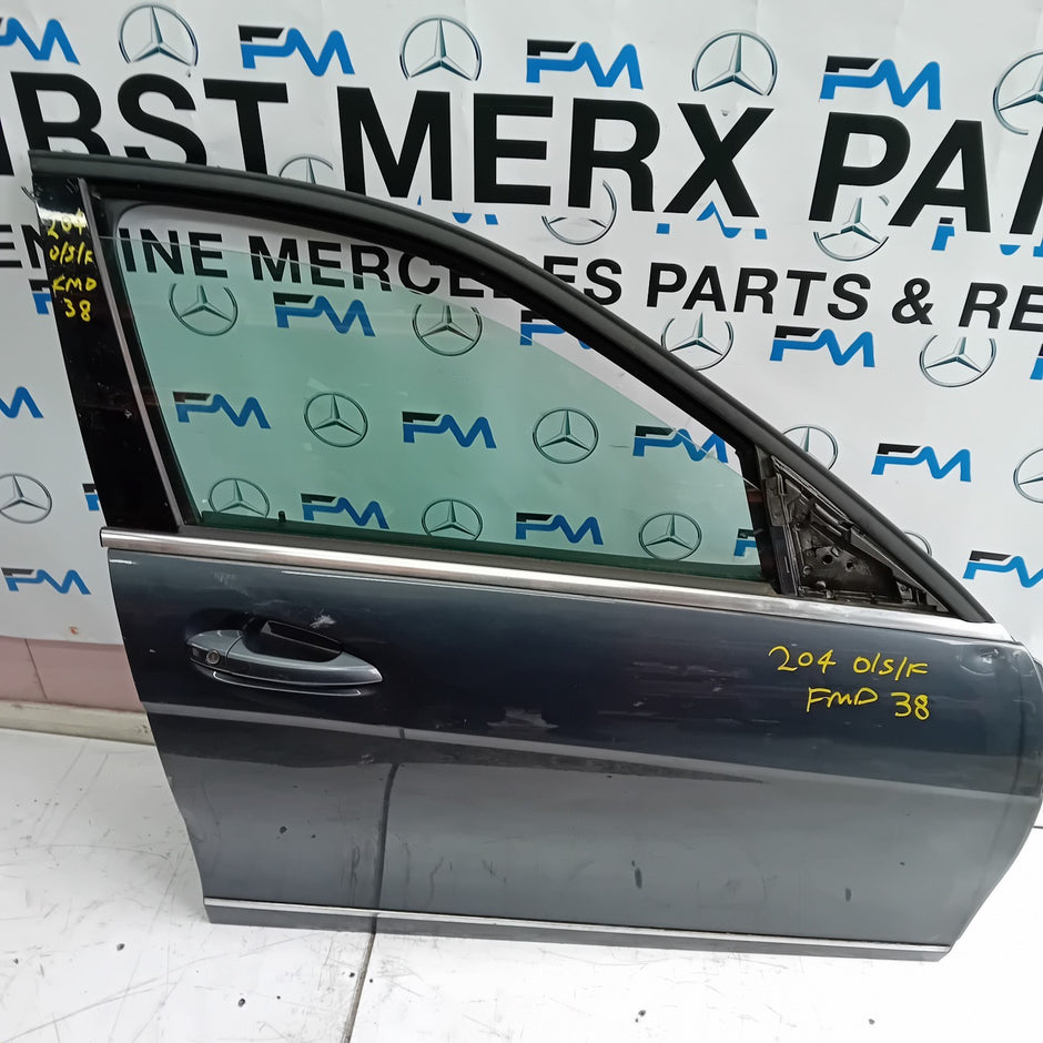 MERCEDES C-CLASS W204 DRIVER SIDE FRONT DOOR O/S/F COMPLETE GREY FMD38