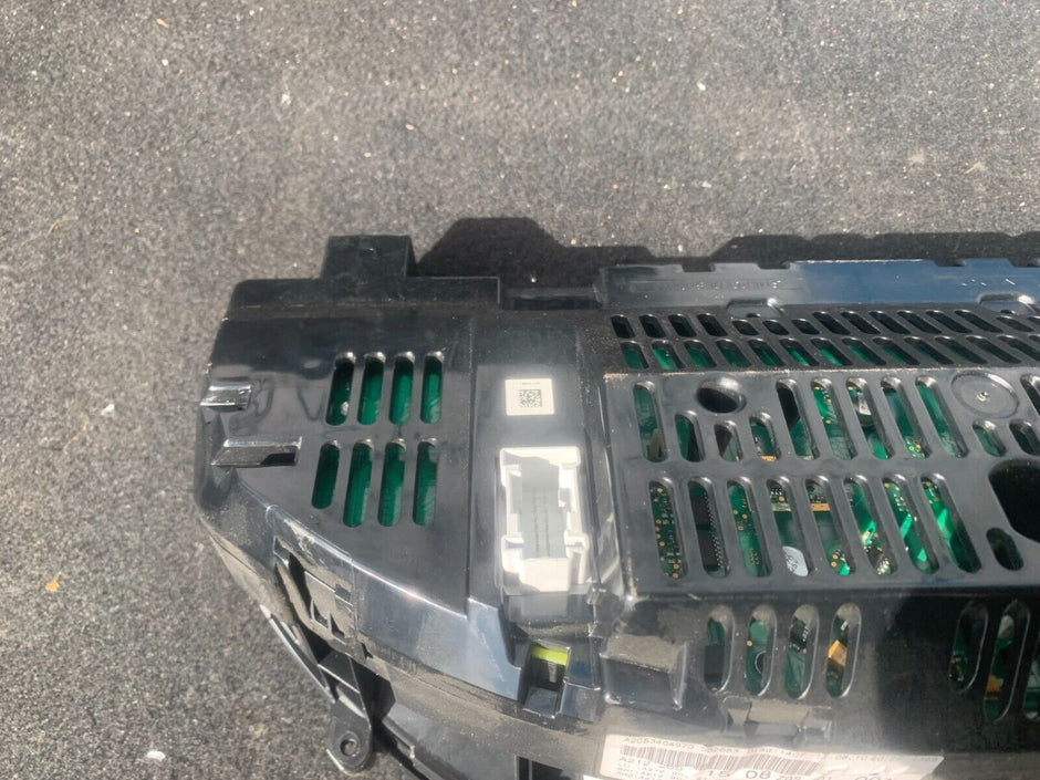 Mercedes W212 Diesel Speedo Clocks Instrument Cluster Automatic