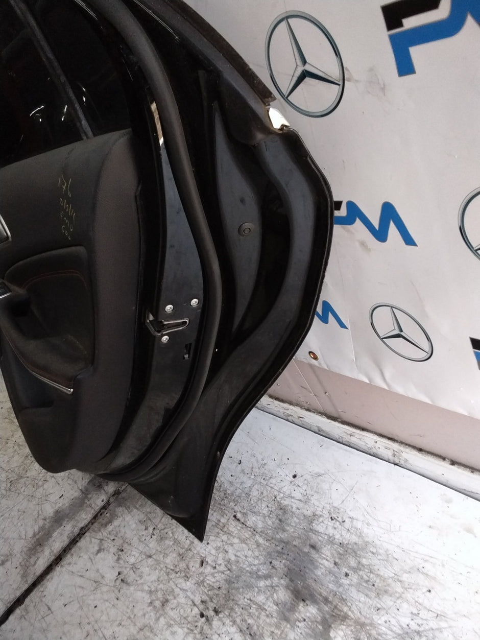 MERCEDES A-CLS W176  DRIVER REAR  DOOR OSR  2012-18 BLACK COMPLETE FMD600