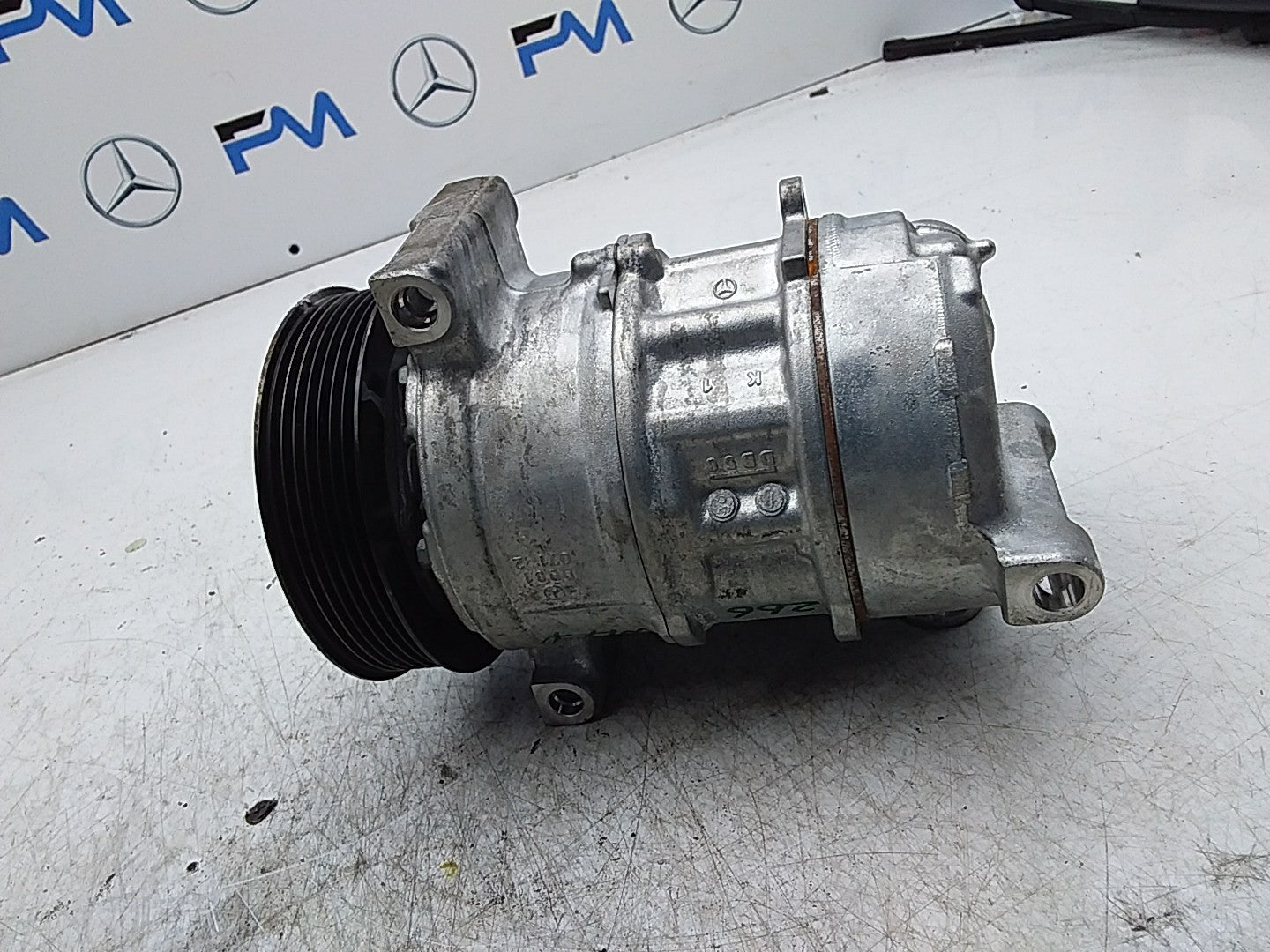 MERCEDES A-CLASS W177 SPRINTER AIR CON PUMP COMPRESSOR A0008303404 FMR266