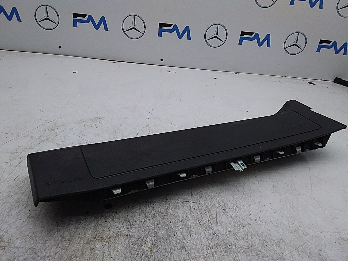 MERCEDES B-CLASS W246 DASHBOARD DRIVER SIDE KNEE AIRBAG A2468600602 FMR314