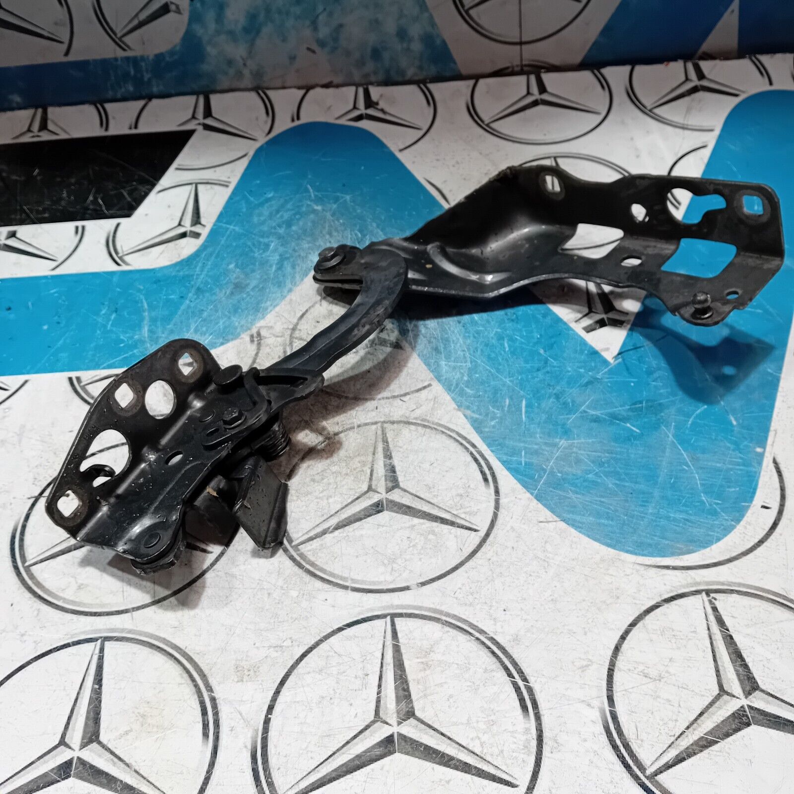 2016-2023 MERCEDES E CLASS W213  BONNET HINGES PAIR A2138800128