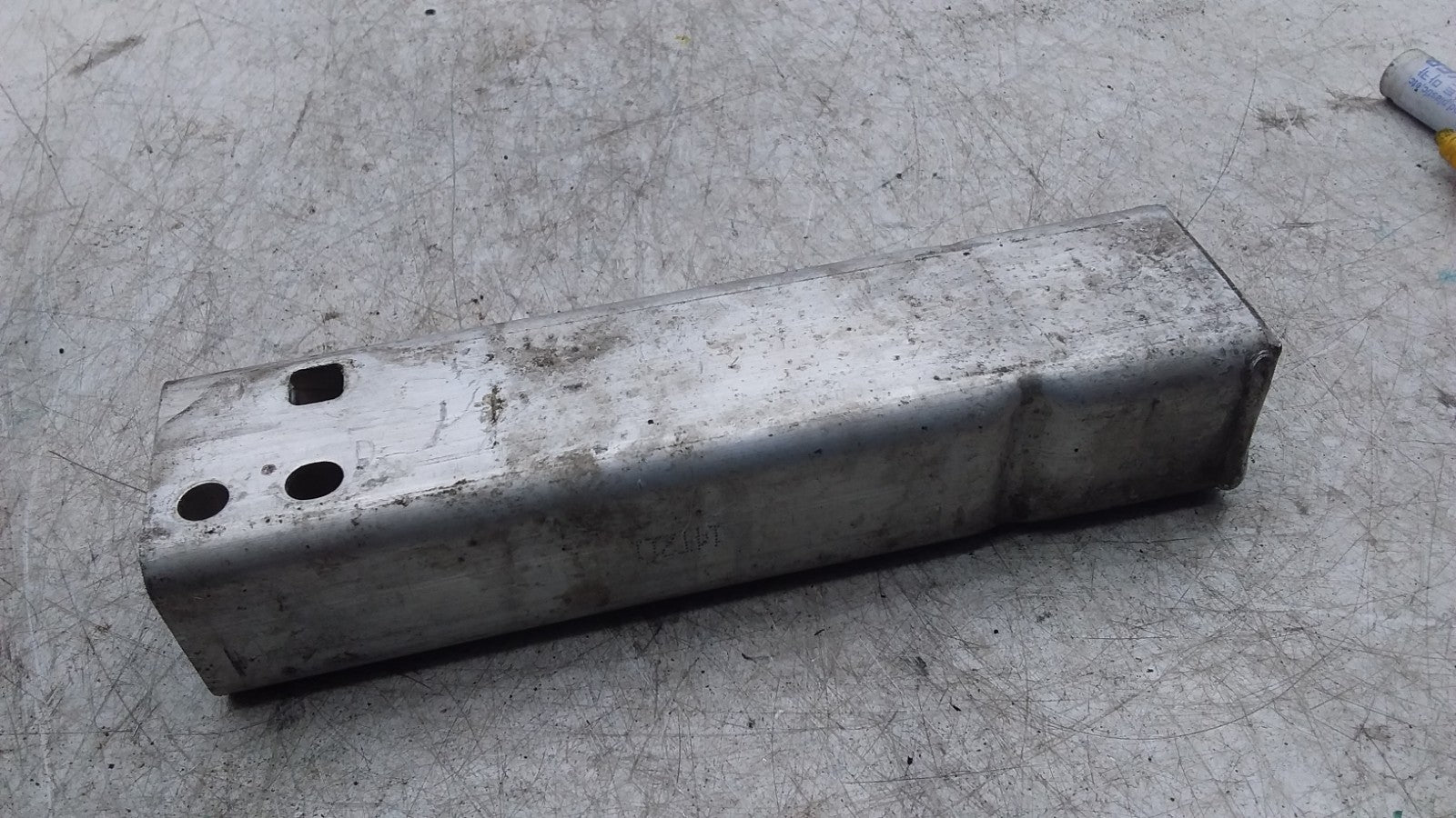 MERCEDES C-CLASS  FRONT LOWER REINFORCEMENT CRASH ABSORBER A2056203701  FMR396
