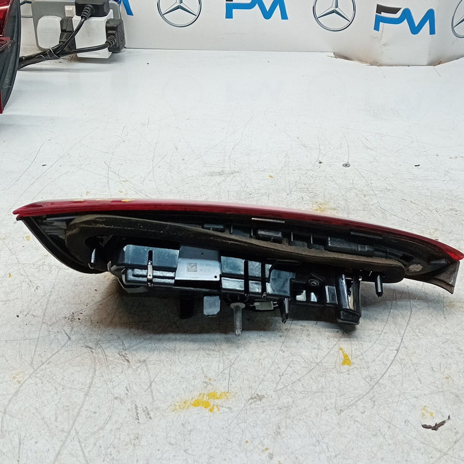 MERCEDES A-CLASS W177 DRIVER RIGHT OS REAR INNER TAIL LIGHT A1779062000 FMT244
