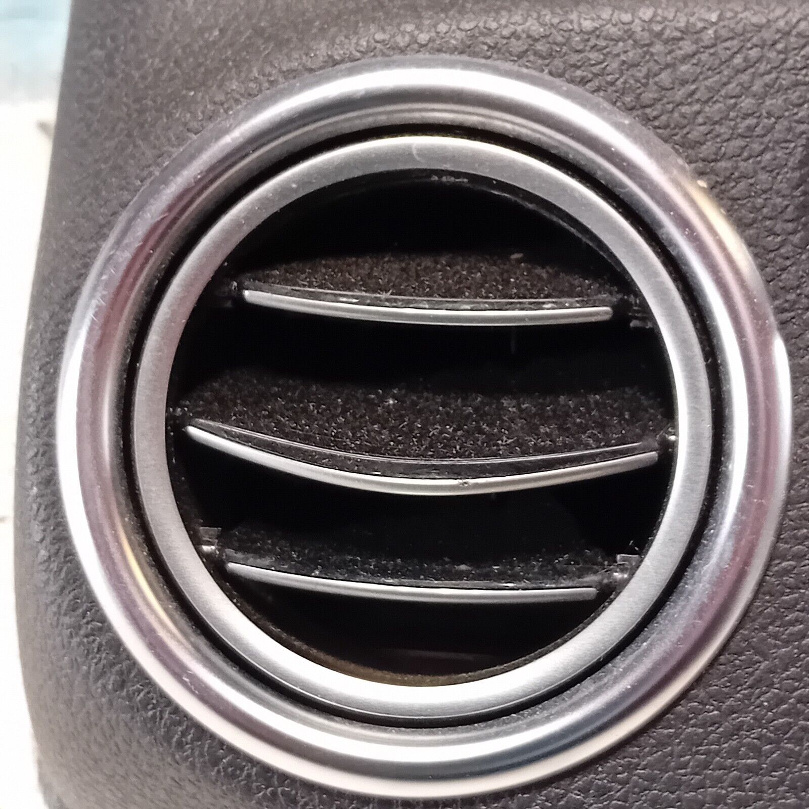 2016 MERCEDES C CLASS A205 W205 AMG REAR CENTRE CONSOLE AIR VENTS A2058300501