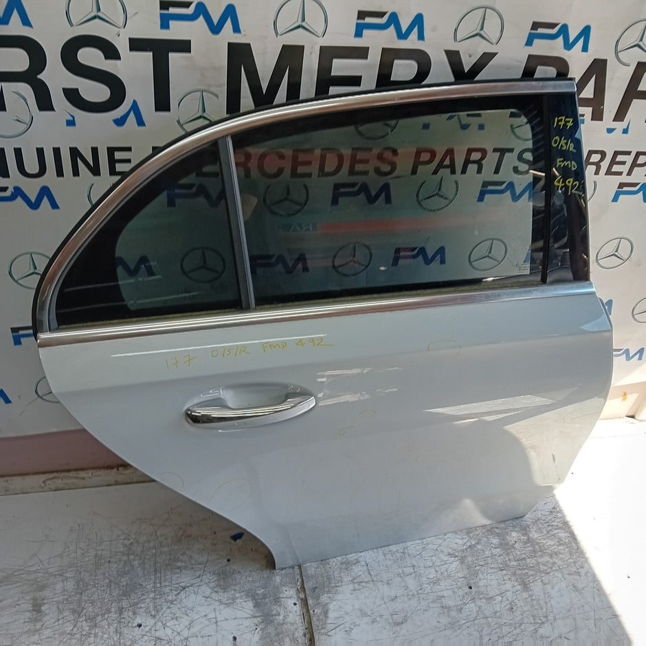 MERCEDES A-CLASS W177 DRIVER REAR DOOR OSR 2019 WHITE COMPLETE FMD492