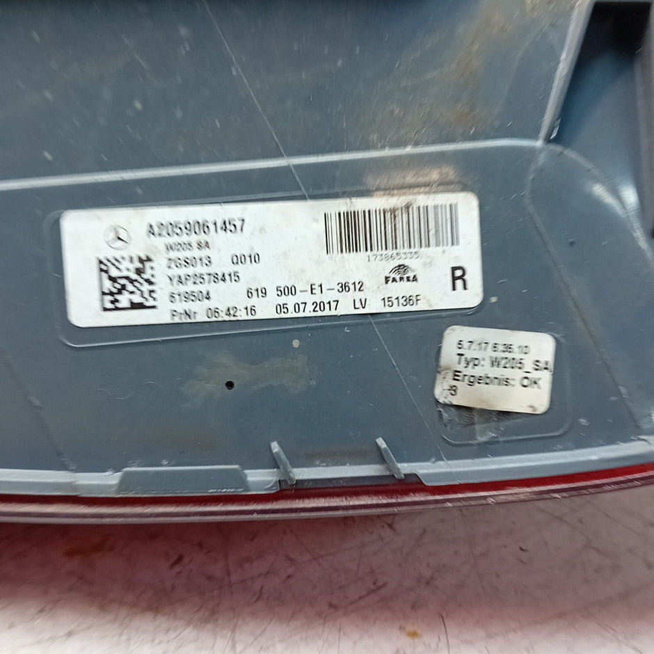 MERCEDES BENZ C-CLASS W205 DRIVER REAR TAIL LIGHT OS  2015 A2059061457 FMT321