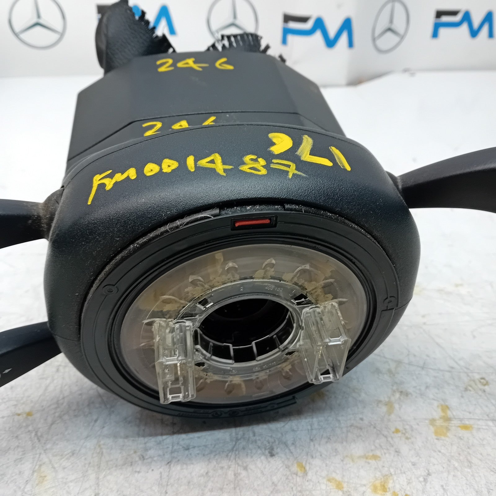 MERCEDES B-CLASS W246 INDICATOR/WIPER GEAR SELECT + SQUIB  A2469003614 FM001487