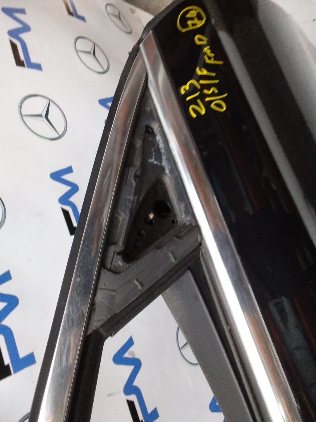 MERCEDES BENZ E-CLASS W213 DRIVER SIDE FRONT DOOR O/S/F COMPLETE BLACK FMD74