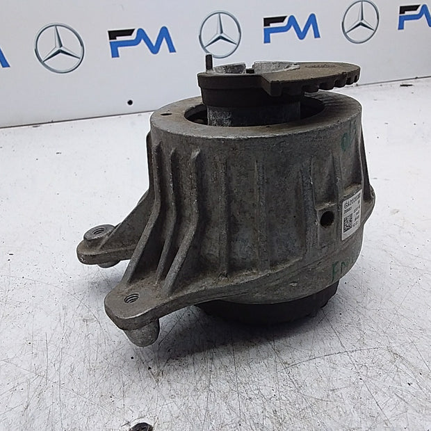 MERCEDES BENZ  E-CLASS  W213  ENGINE MOUNT RIGHT OS A2132400800 FMR358