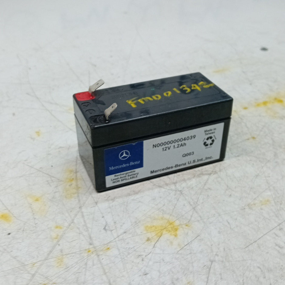MERCEDES BENZ AUXILIARY LEAD ACID  BATTERY N000000004039 12V 1.2Ah Q003 FM001342