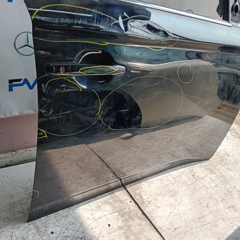 MITSUBISHI OUTLANDER MK3 DRIVER SIDE FRONT DOOF OSF 2013 FMD281