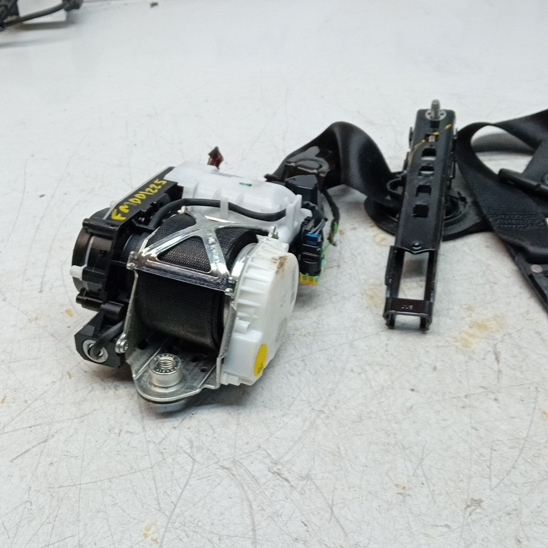 MERCEDES BENZ  E-CLASS W213 SEAT BELT FRONT DRIVER OS 2016 A2138605600 FM001225