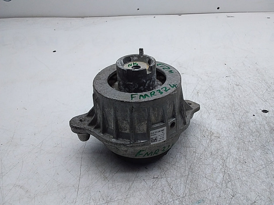 MERCEDES BENZ  E-CLASS W213  ENGINE MOUNT LEFT NS A2132400500 FMR324