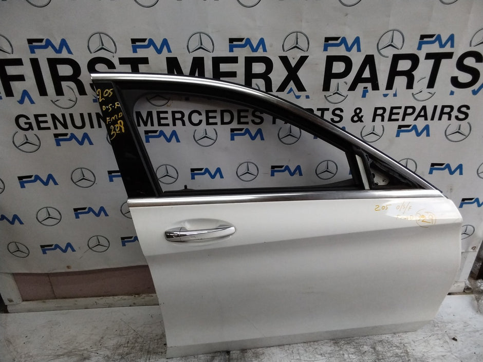 MERCEDES C-CLASS W205 SLN DRIVER FRONT DOOR OSF WHITE 2014 ON COMPLETE FMD329