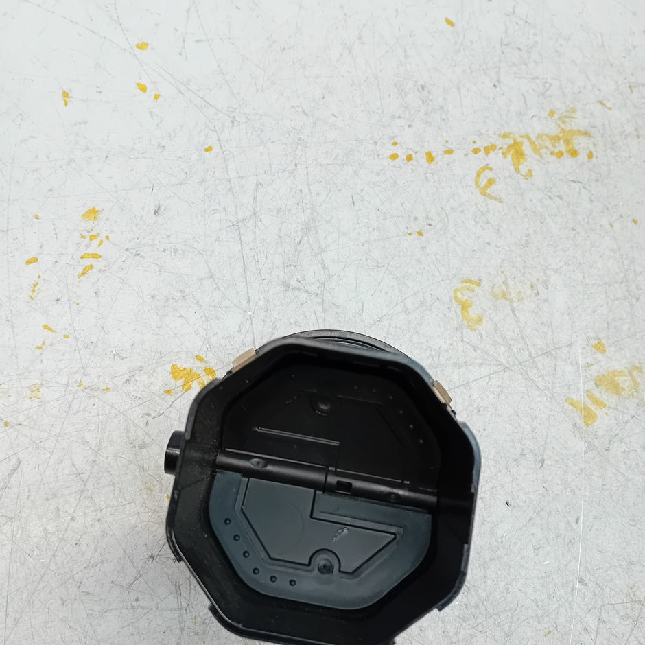 MERCEDES E-CLASS W213 DASHBOARD AIR VENT CENTRE 2016 A2138308000 FM001180