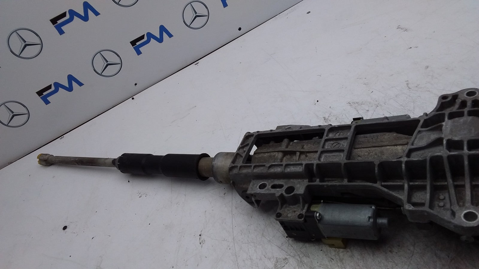 MERCEDES BENZ C-CLASS W205 OEM POWER STEERING COLUMN A2054603916 FMR443