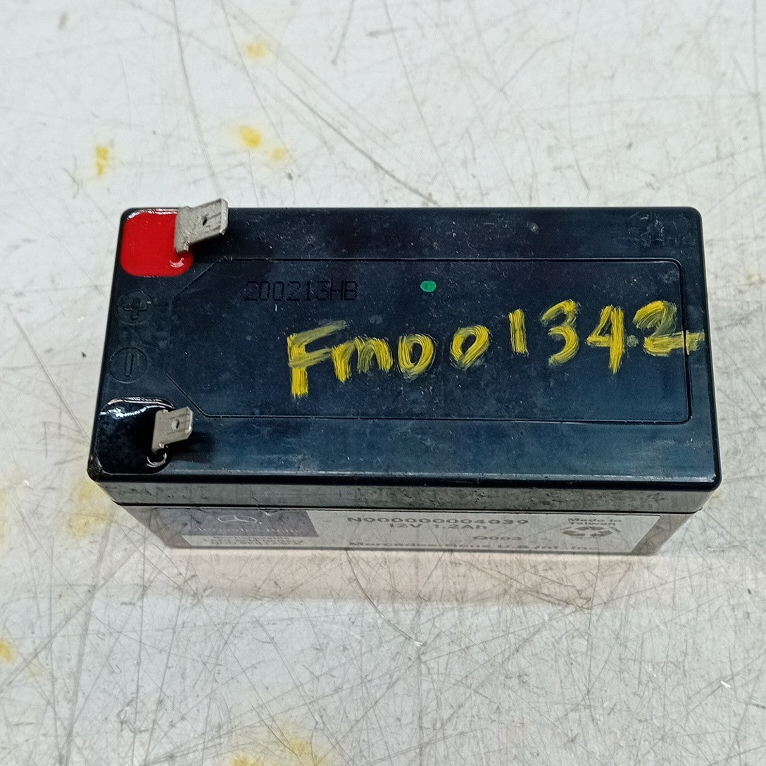 MERCEDES BENZ AUXILIARY LEAD ACID  BATTERY N000000004039 12V 1.2Ah Q003 FM001342