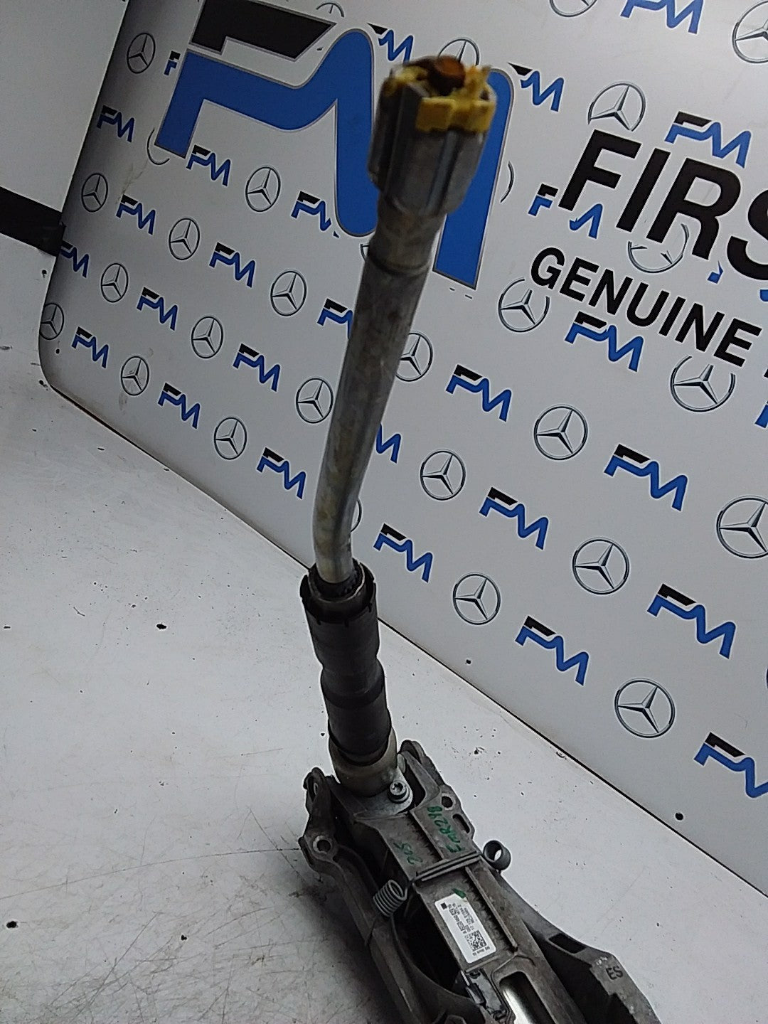MERCEDES C-CLS W205 ADJUSTABLE STEERING COLUMN AND JOINT  A2054604216 FMR298