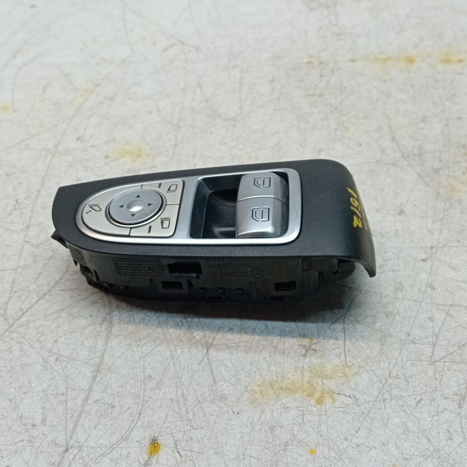 MERCEDES W205 C-CLASS WINDOW SWITCH BLOCK FRONT DOOR RIGHT A2059057011 FM001512