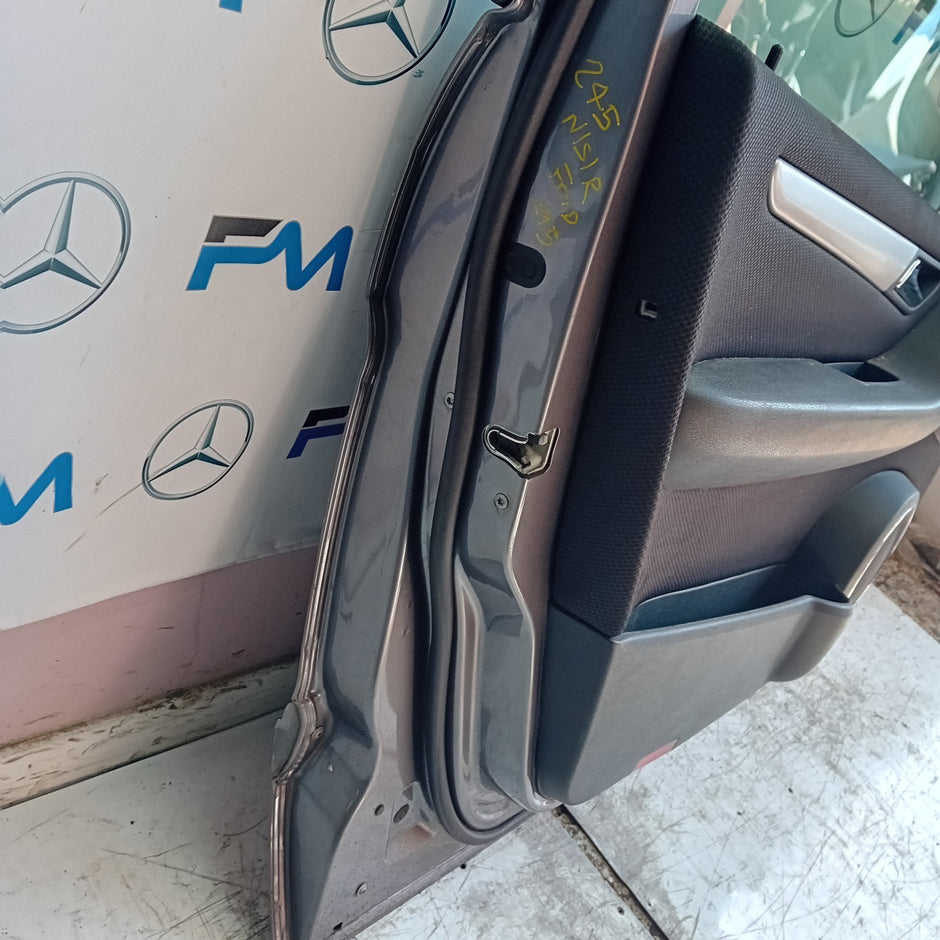 MERCEDES BENZ B-CLASS W245 PASSENGER REAR DOOR NSR GREY 2005-11 COMPLETE FMD295