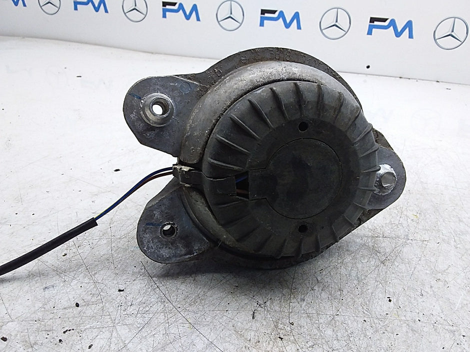 MERCEDES BENZ  S-CLASS  W222  ENGINE MOUNT RIGHT OS A2222407617 FMR347