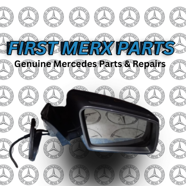 MERCEDES BENZ E CLASS W212 2009-13 DRIVER SIDE DOOR MIRROR SILVER - PUDDLE LIGHT