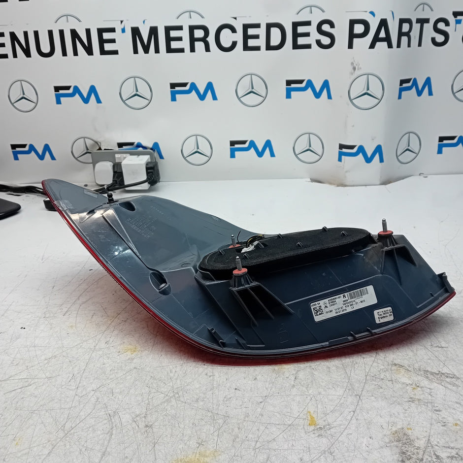 MERCEDES C-CLASS W205 DRIVER SIDE RIGHT REAR TAIL LIGHT 2014 A2059061457 FMT310