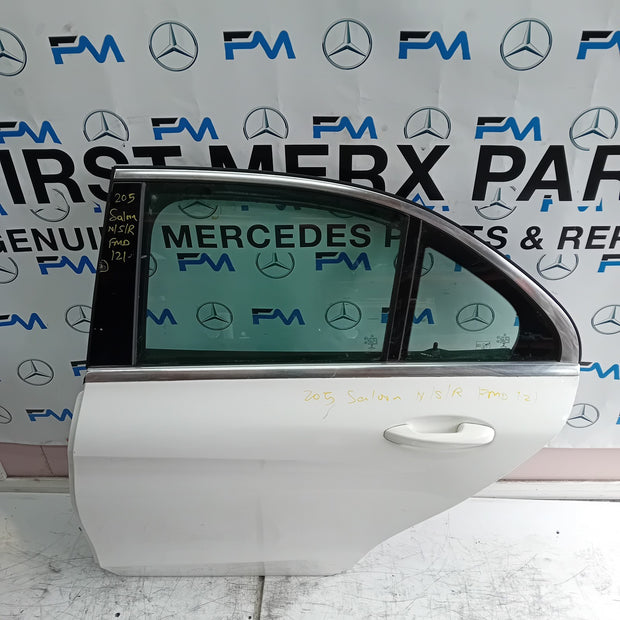 MERCEDES BENZ C-CLASS W205 PASSENGER SIDE REAR DOOR N/S/R WHITE FMD121
