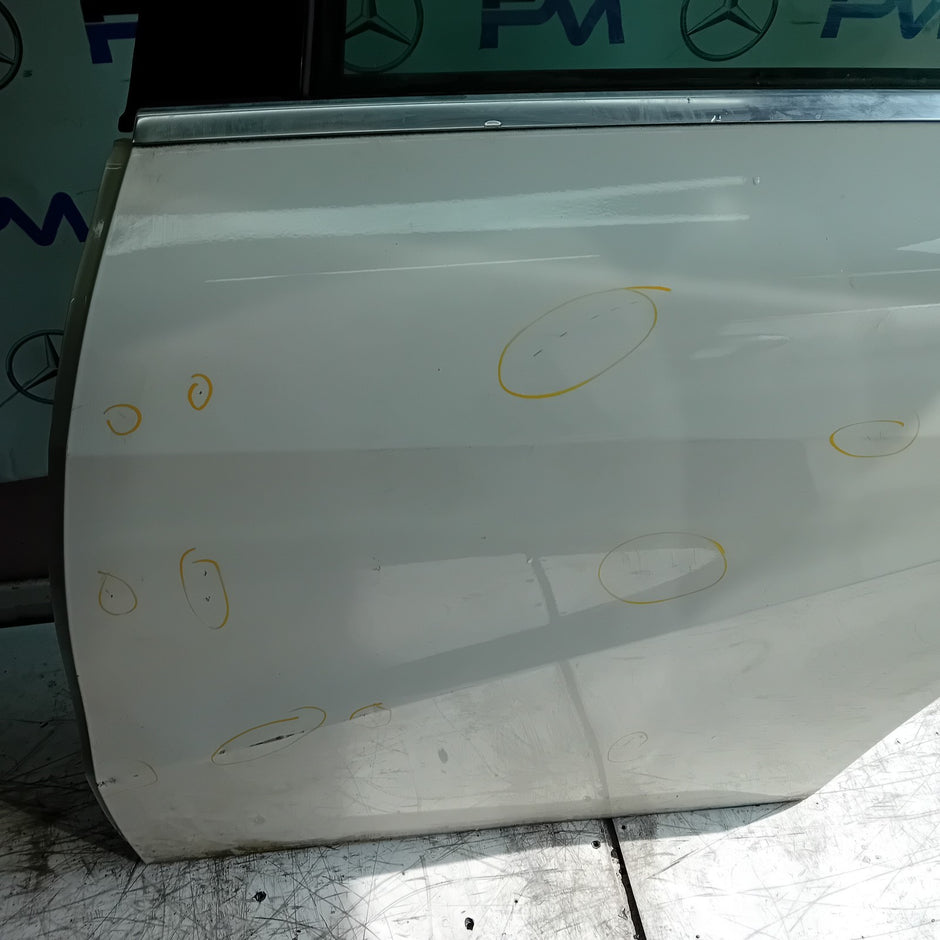 MERCEDES A-CLASS W176 PASSENGER REAR SIDE DOOR NSR 2012-18 WHITE COMPLETE FMD280