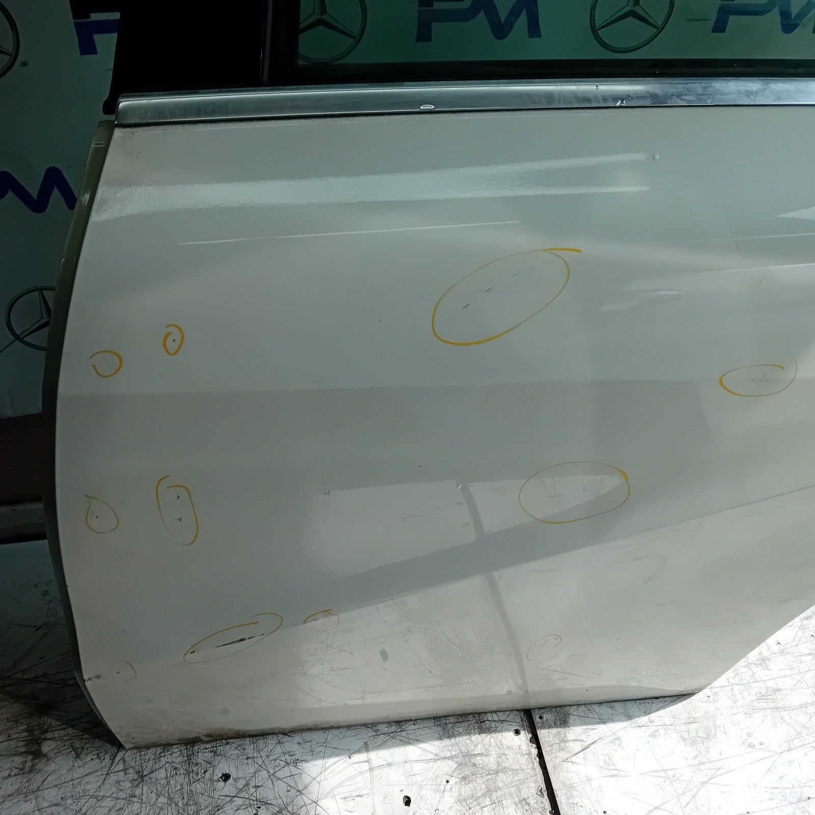 MERCEDES A-CLASS W176 PASSENGER REAR SIDE DOOR NSR 2012-18 WHITE COMPLETE FMD280
