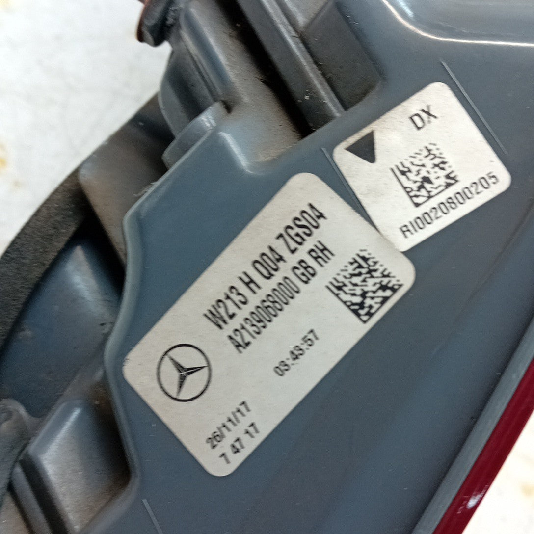 MERCEDES E-CLASS W213 DRIVER RIGHT OS REAR TAIL LIGHT A2139068000 FMT250