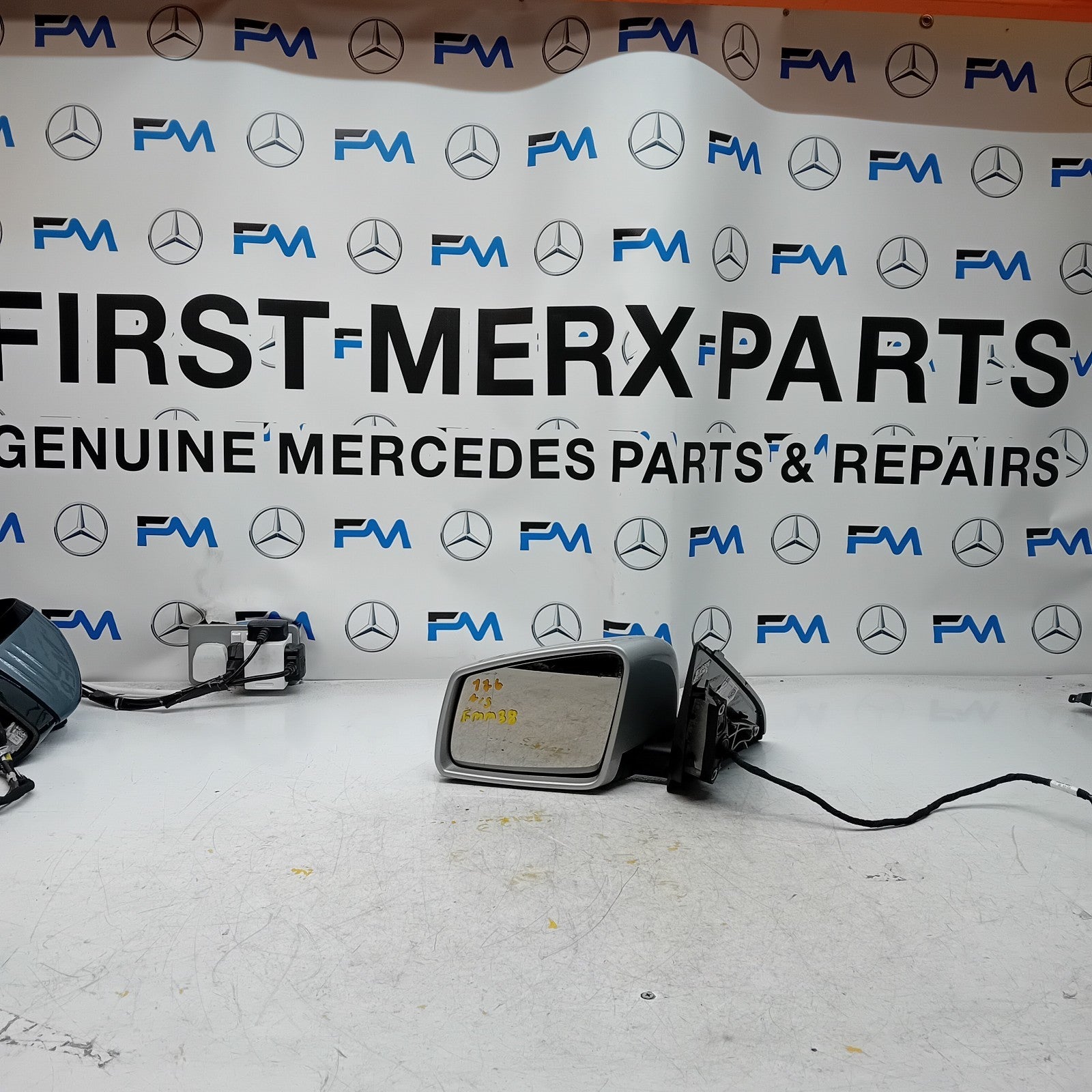 MERCEDES A-CLASS  W176 PASSENGER SIDE WING MIRROR A1768100116 SILVER FMM38
