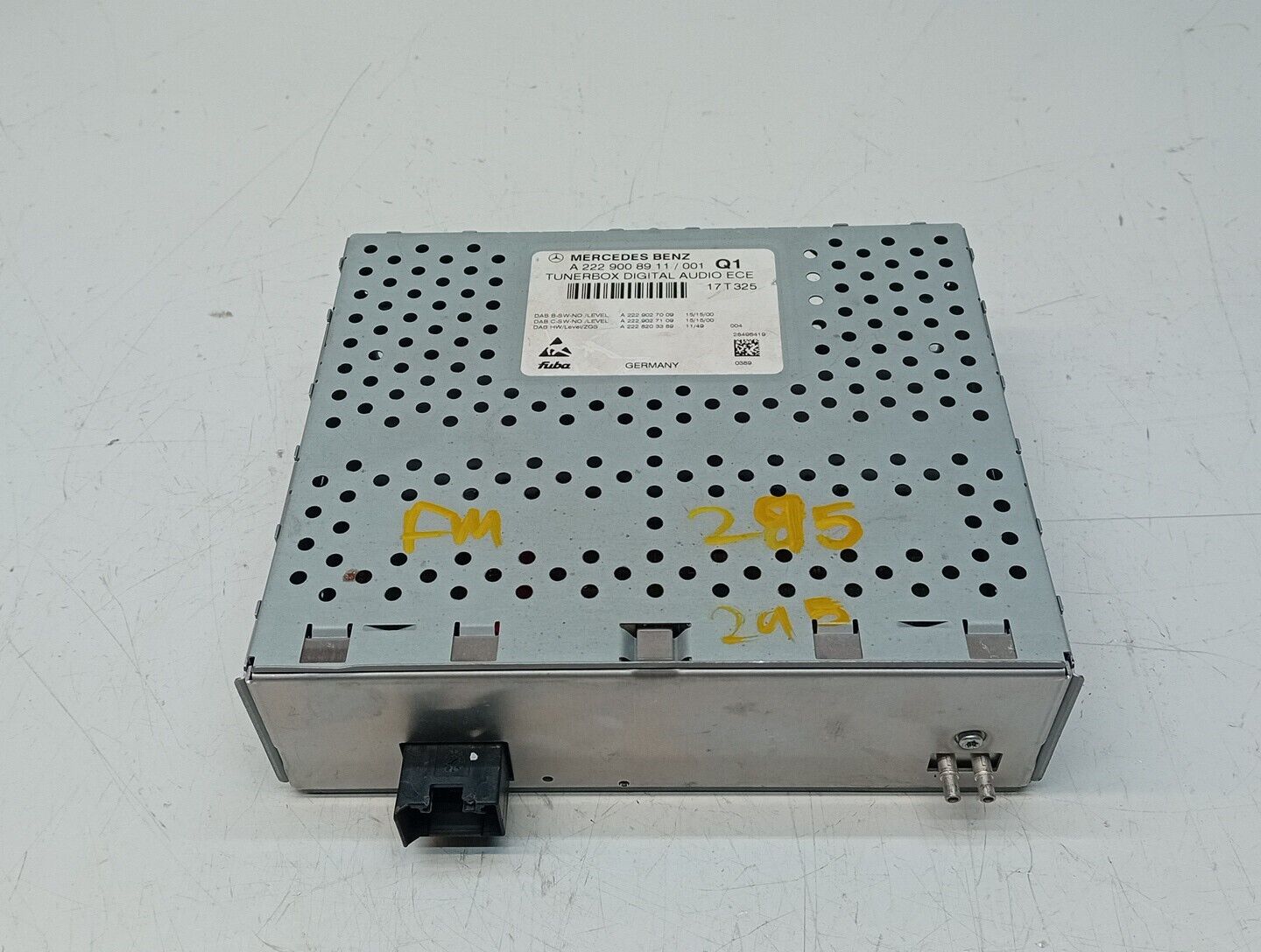 Mercedes Glc C E Class Radio Tuner Box W253 W205 W213 14-21 A2229008911 FM295