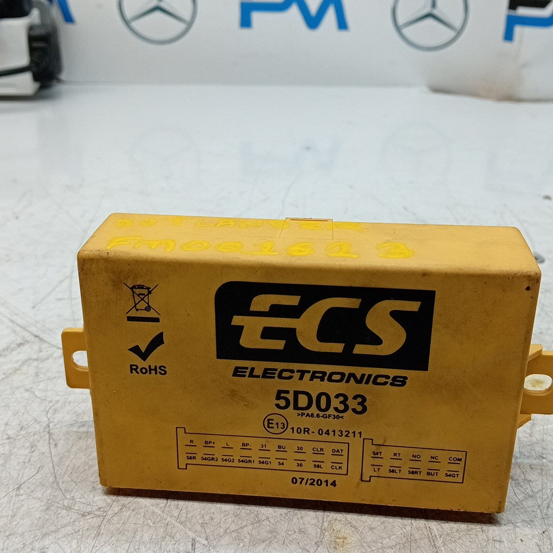 MITSUBISHI OUTLANDER MK3 TOW TRAILER CONTROL MODULE  2014-2021 FM001623