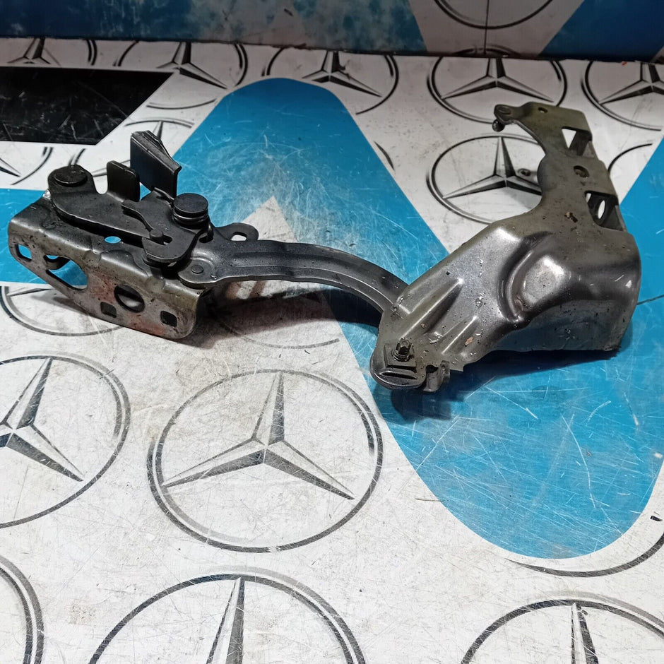 2016-2023 MERCEDES E CLASS W213  BONNET HINGES PAIR A2138800128