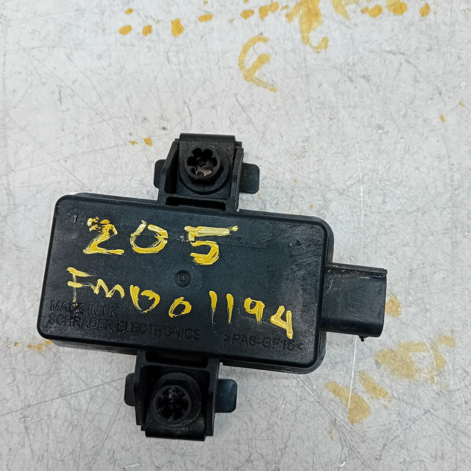 MERCEDES C-CLASS W205 W205TYRE PRESSURE CONTROL MODULE A0009006907 FM001194