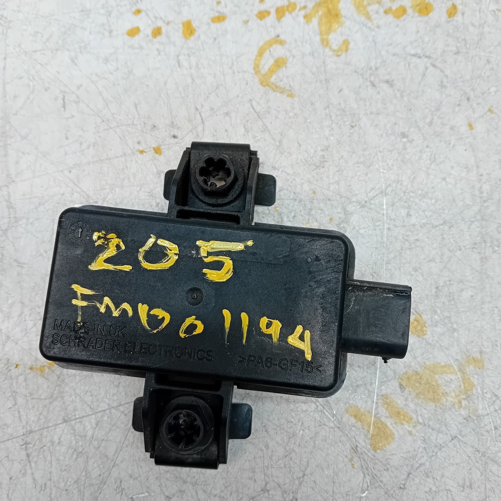 MERCEDES C-CLASS W205 W205TYRE PRESSURE CONTROL MODULE A0009006907 FM001194