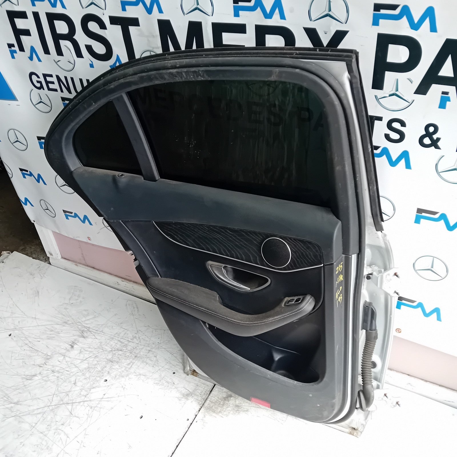 MERCEDES C-CLASS W205 PASSENGER  REAR DOOR NSR SILVER 2014 ON COMPLETE FMD193