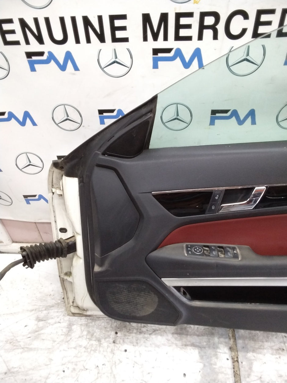MERCEDES E-CLASS W207  DRIVER FRONT DOOR OSF WHITE 2009-16 COMPLETE FMD569