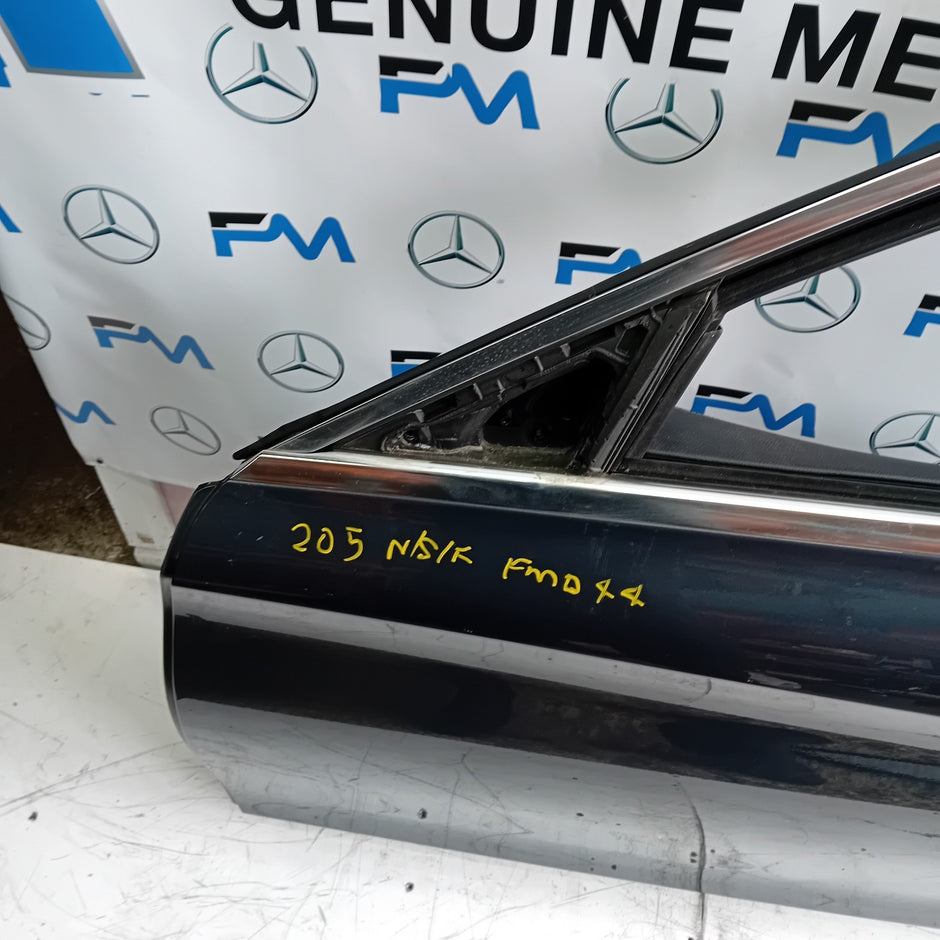 MERCEDES BENZ C-CLASS W205 PASSENGER SIDE FRONT DOOR N/S/F COMPLETE FMD44