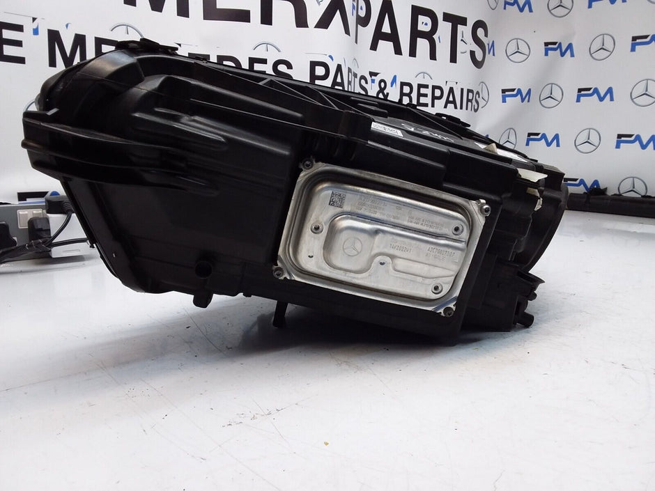 MERCEDES W118 CLA DRIVER O/S HEADLIGHT A1189068600 FMH83 LED HIGH PERFORM