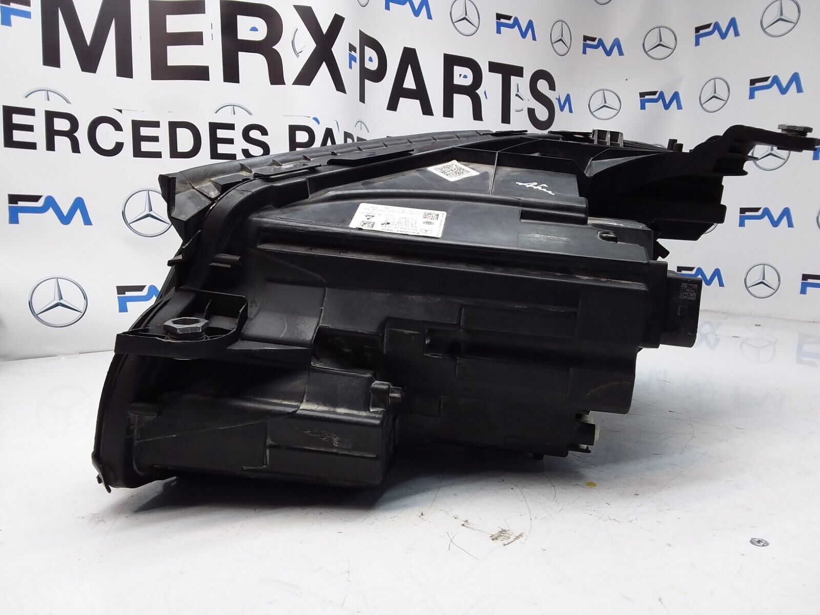 2018 MERCEDES E-CLASS W213 O/S Driver Side Front Headlight A2139062606 FMH33