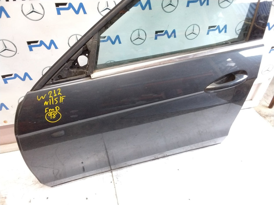 MERCEDES BENZ  E-CLASS W212 PASSENGER SIDE FRONT DOOR N/S/F COMPLETE GREY FMD98