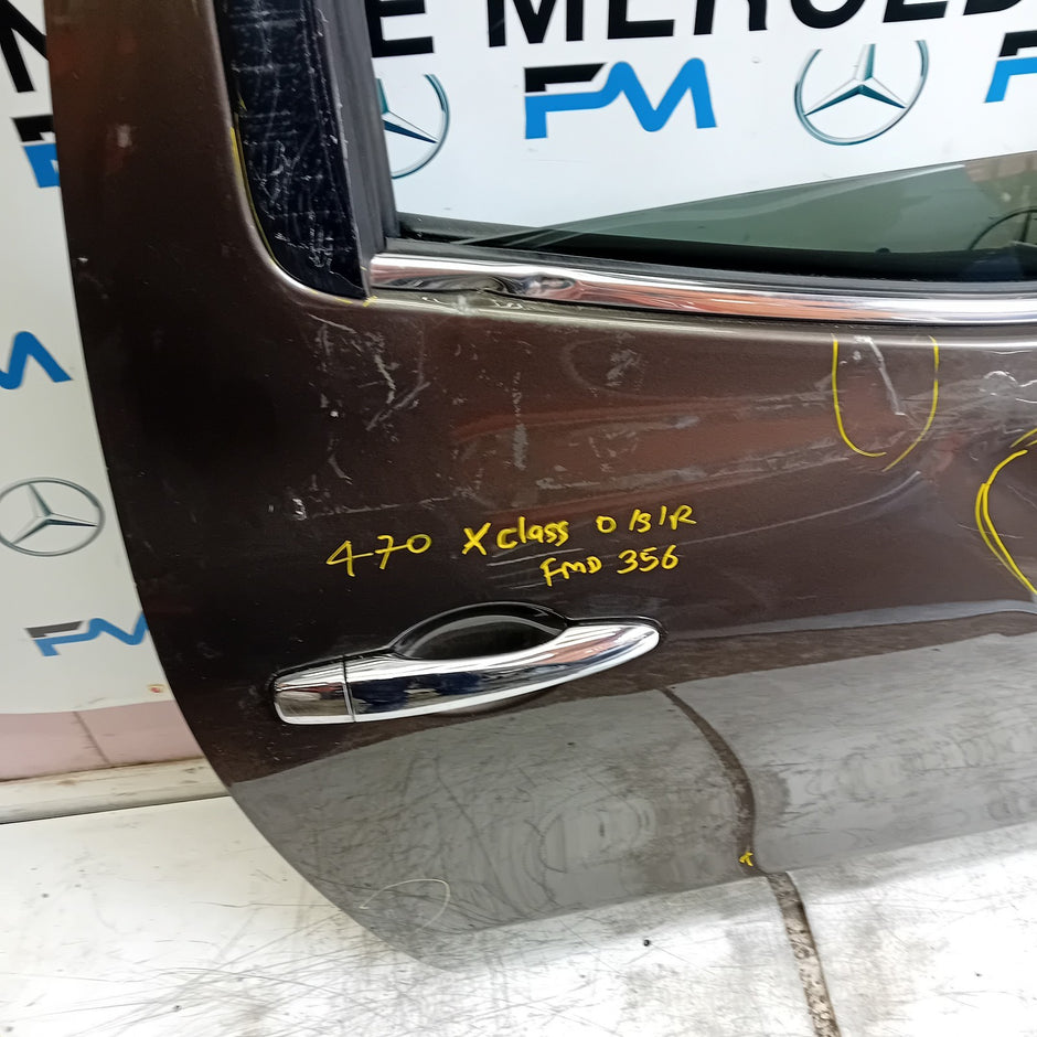 MERCEDES BENZ X-CLASS W470 DRIVER REAR DOOR OSR BROWN COMPLETE FMD356