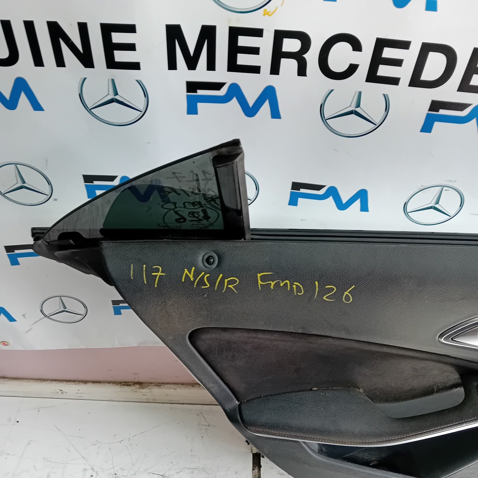 MERCEDES BENZ CLA W117 PASSENGER SIDE RESR DOOR N/S/R WHITE FMD126