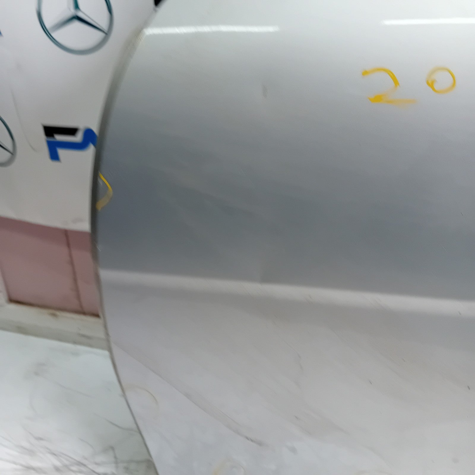 MERCEDES C-CLASS W204 PASSENGER FRONT DOOR NSF 2008-14 SILVER COMPLETE FMD409