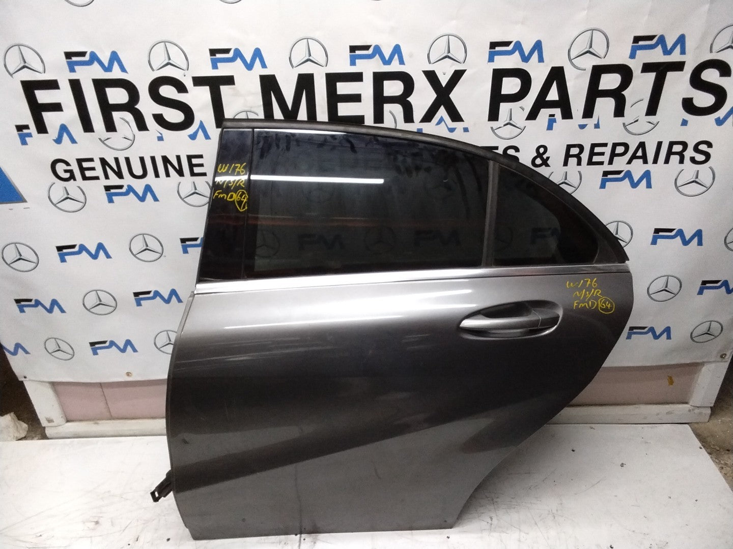 MERCEDES BENZ A-CLASS W176 PASSENGER SIDE REAR DOOR N/S/R COMPLETE BLACK FMD64