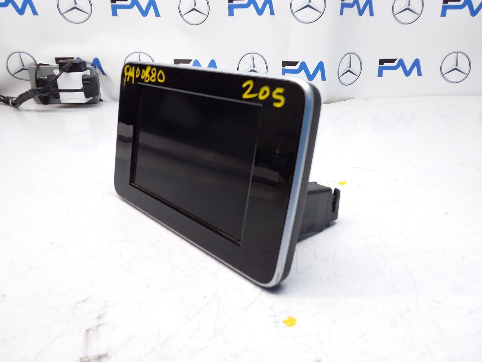 MERCEDES C-CLASS W205 2014 SAT NAV MULTIMEDIA SCREEN A2059004113 FM00680