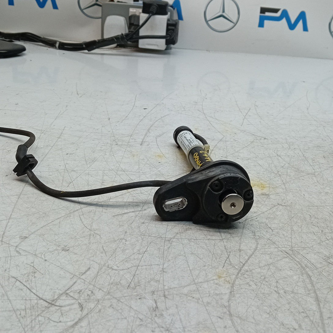 MERCEDES E CLASS W213 BONNET PEDESTRIAN ACTUATOR A2139062201 2017 FM001442